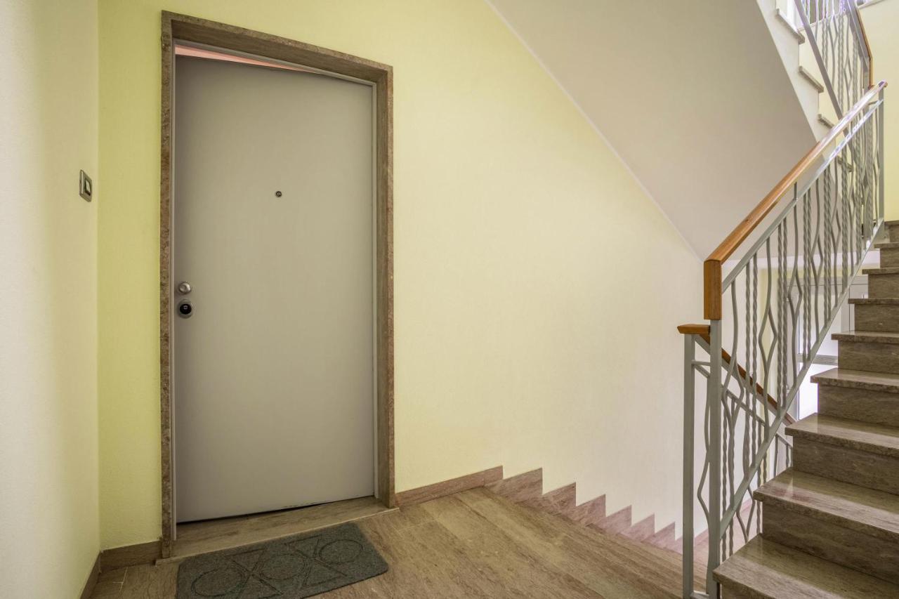 House 1 * Riva del Garda