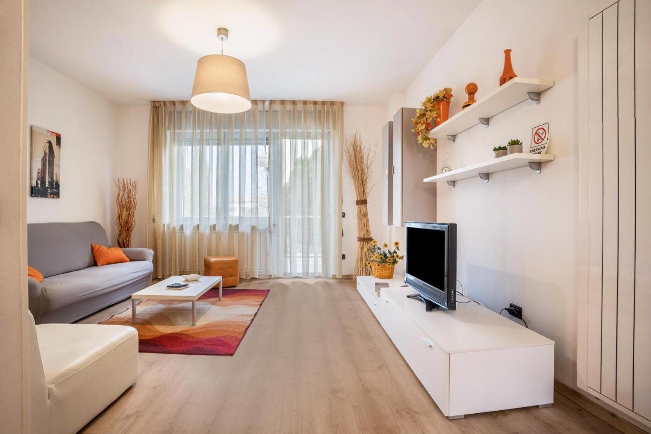 House 1 * Riva del Garda